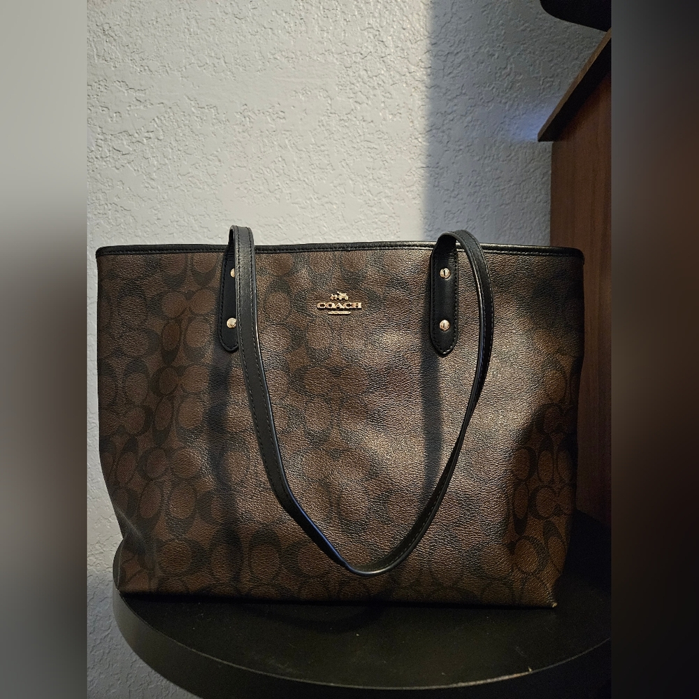 Coach tote bag